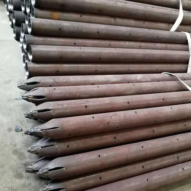 南岸76mm管棚管